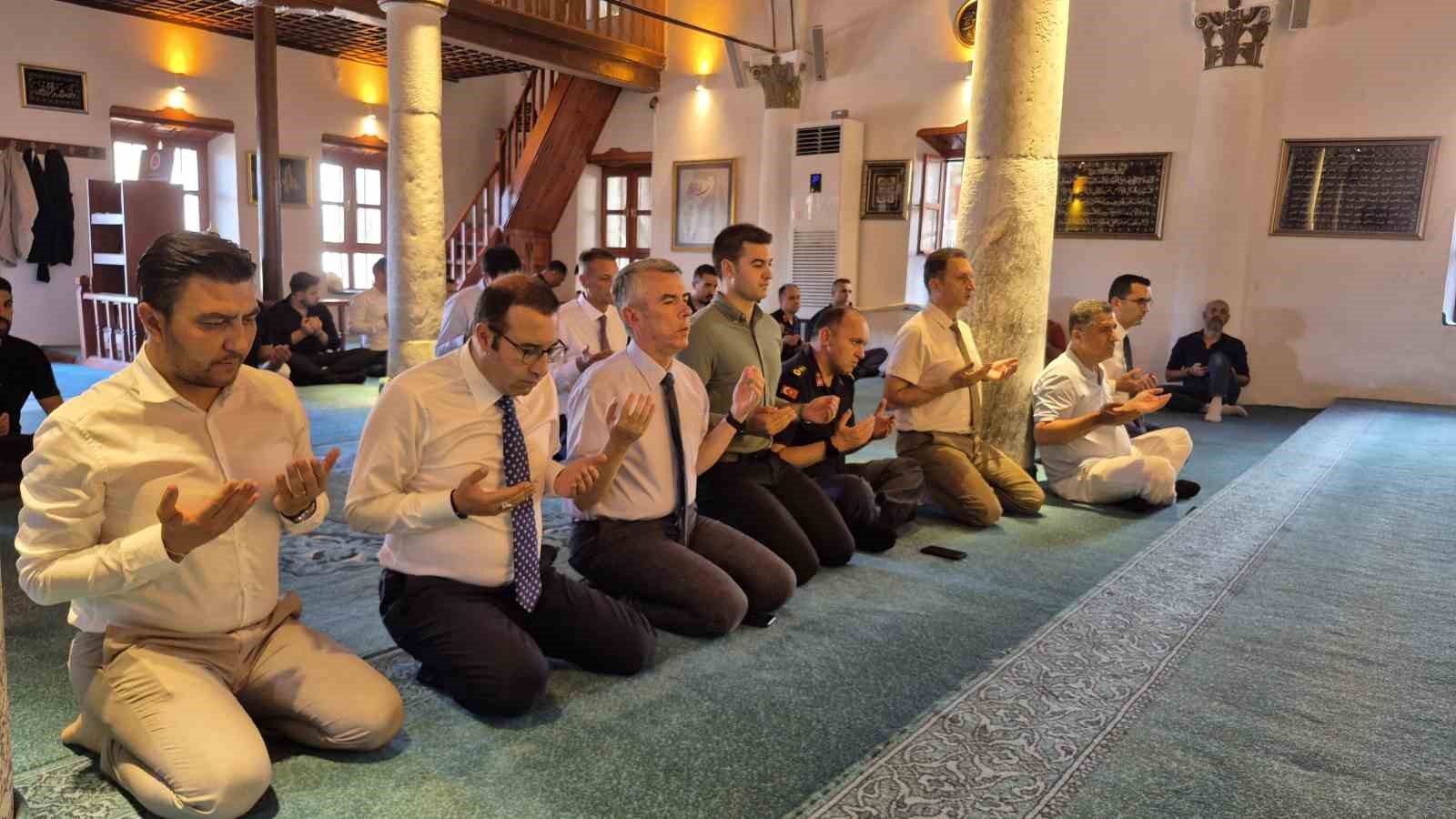 Şehit Ercan Yangöz için Kuran okundu