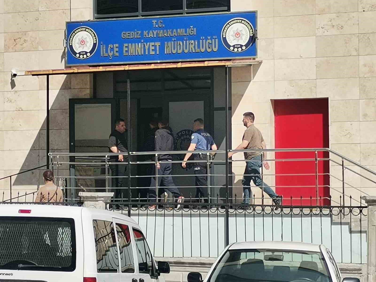 Gediz’de çocuğun cinsel istismarıyla ilgili 6 şüpheli tutuklandı