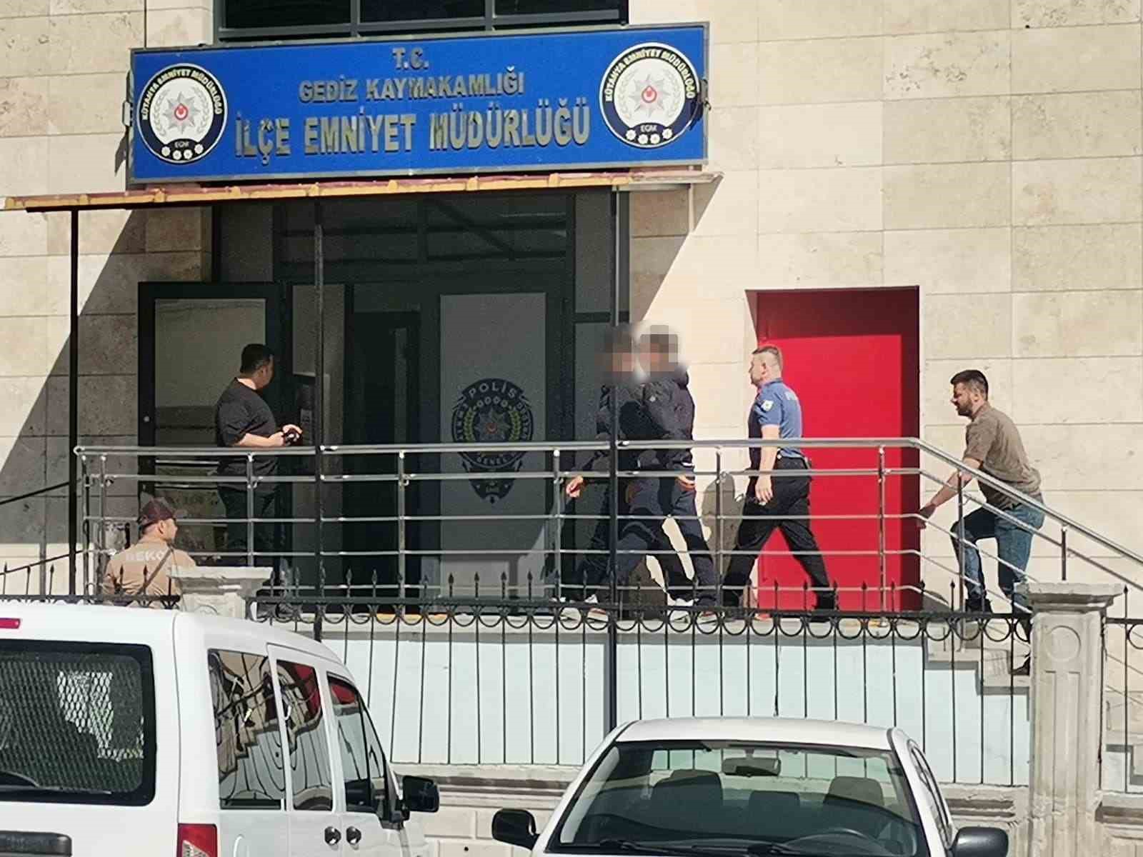 Gediz’de çocuğun cinsel istismarıyla ilgili 6 şüpheli tutuklandı