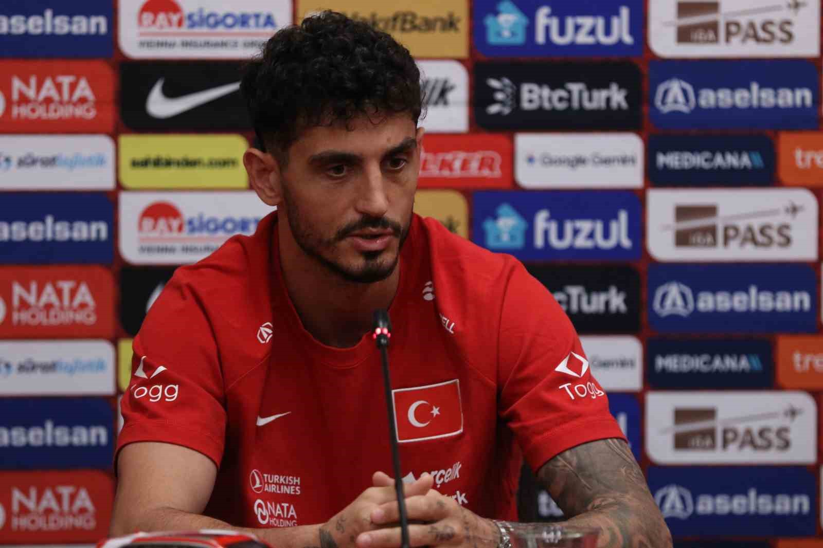 Samet Akaydin: "Bir insanın saçına, bıyığına laf etmek çok başka bir boyut"
