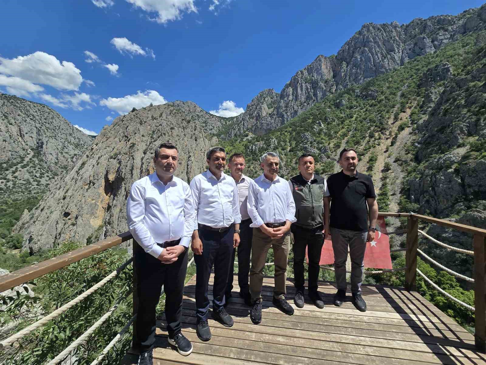 Kazankaya Kanyonu’nun daima gezilen ve ziyaretçi alan turizm merkezi olması hedefleniyor