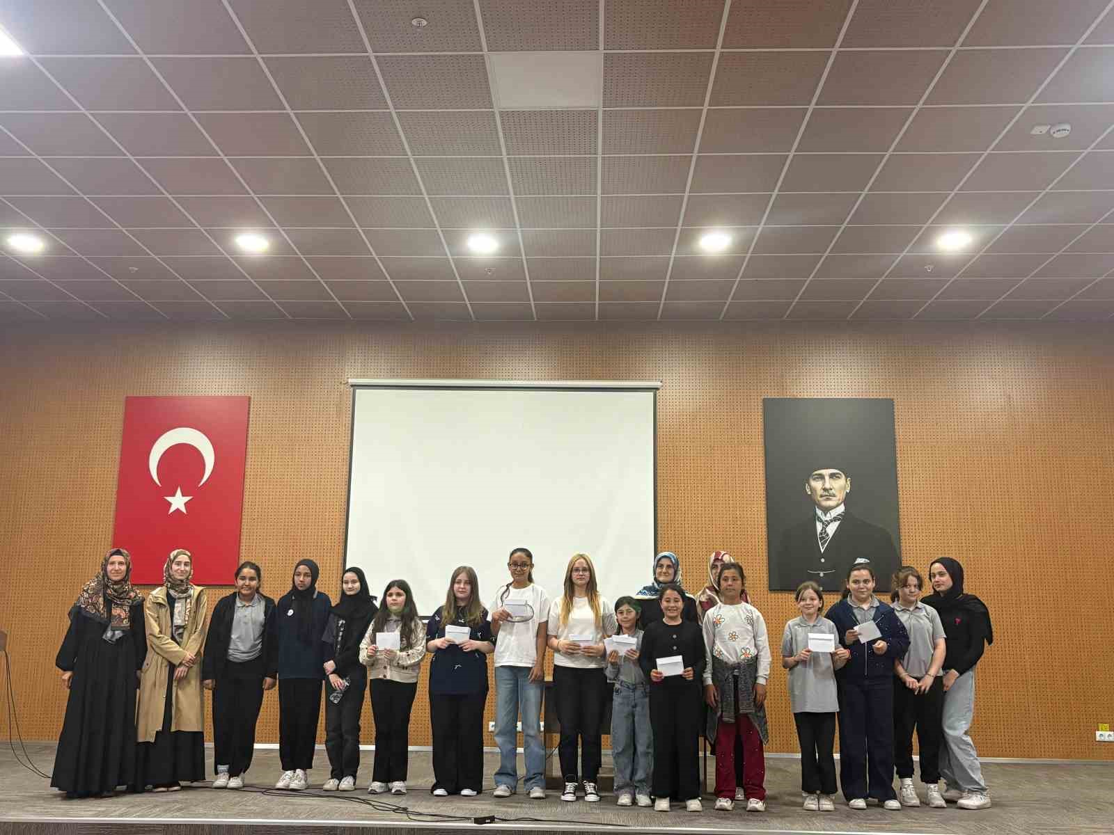 Hisarcık’ta Kur’an-ı Kerimi ve namaz sürelerini güzel okuma yarışması düzenlendi