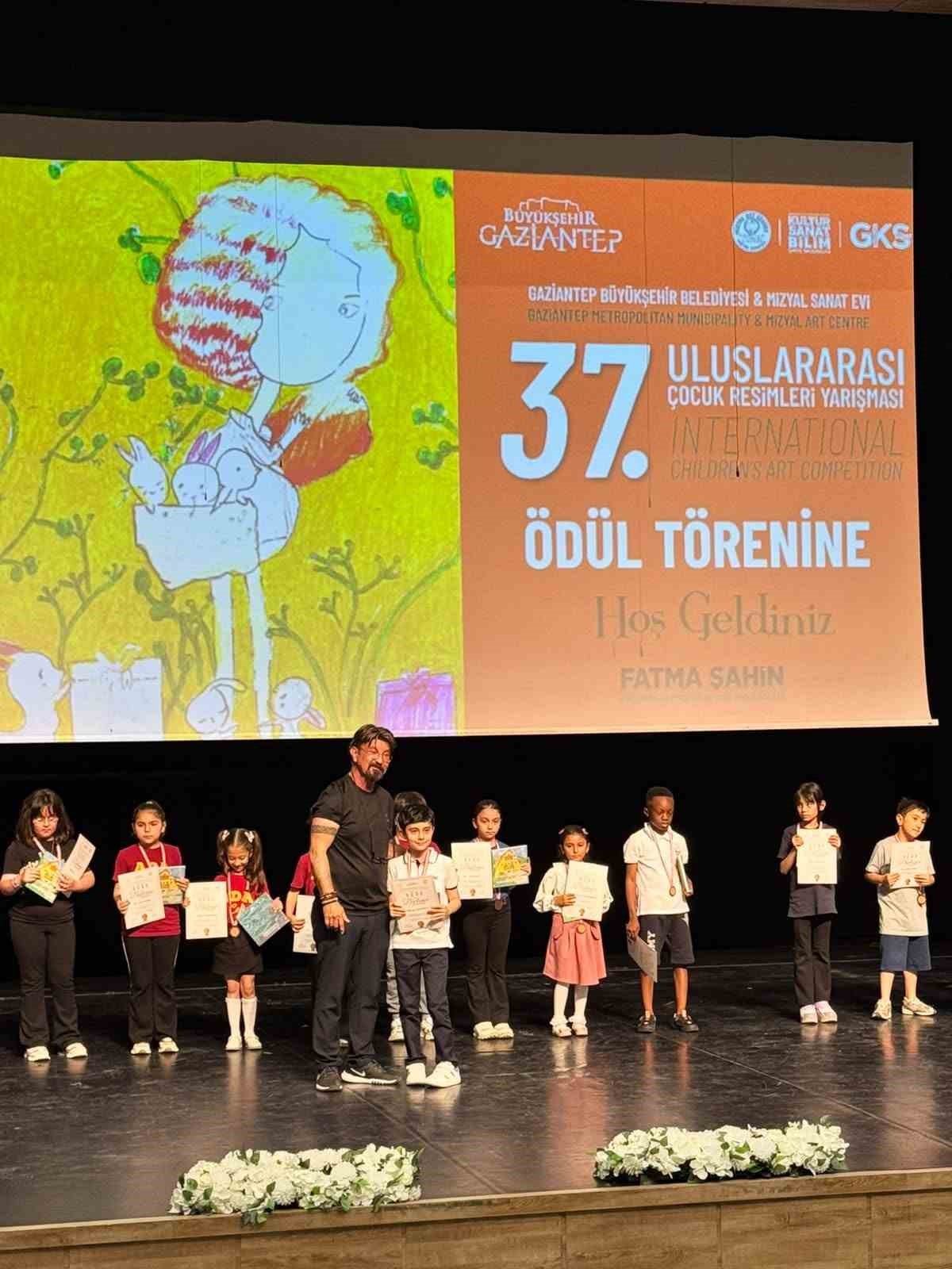 GKV Özel İlkokulu’ndan uluslararası sanat zaferi