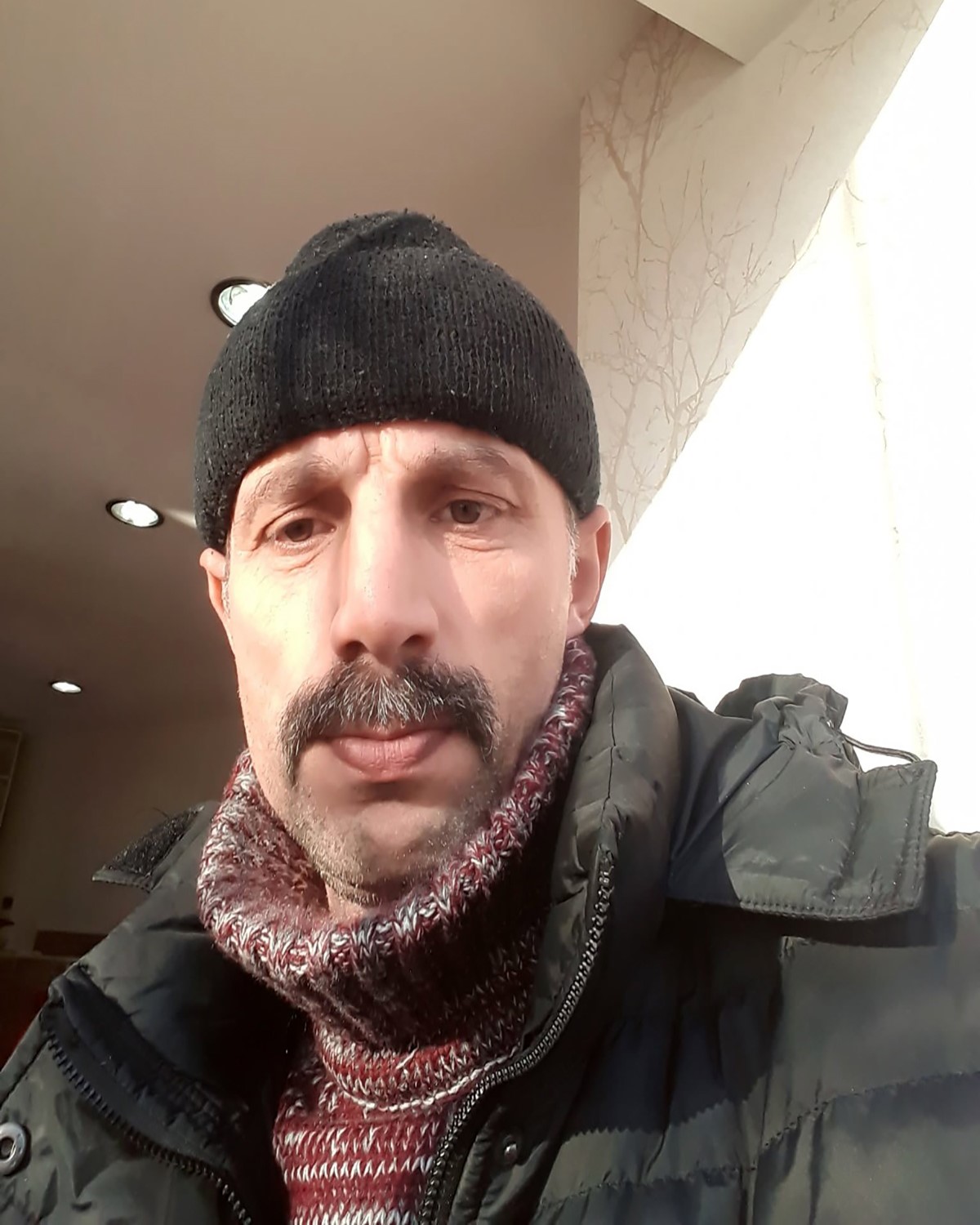 Maden ocağında hayatını kaybeden işçiyi çıkarma çalışmalarına yangın engeli