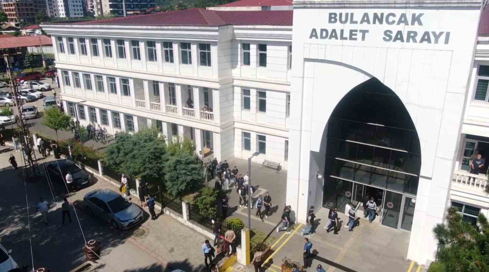 Giresun merkezli 40 milyar liralık yasa dışı bahis ağına dev operasyon: 33 tutuklama