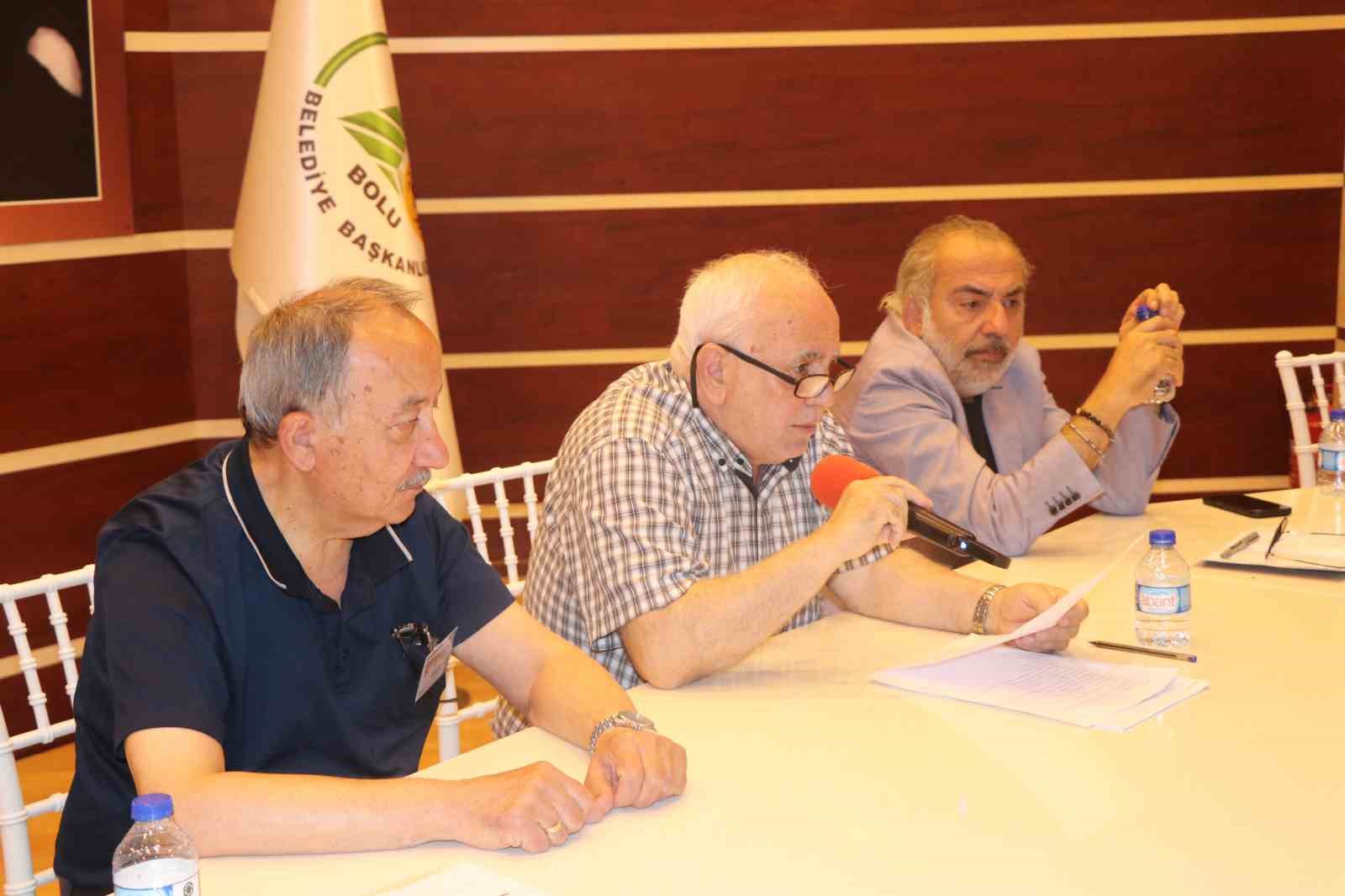 Boluspor’da Erdal Bayrak yeniden başkan seçildi