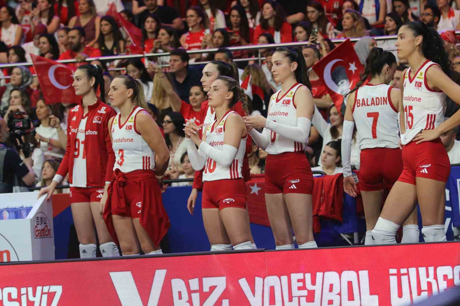 A Milli Kadın Voleybol Takımı, Belçika’yı 3-0 mağlup etti