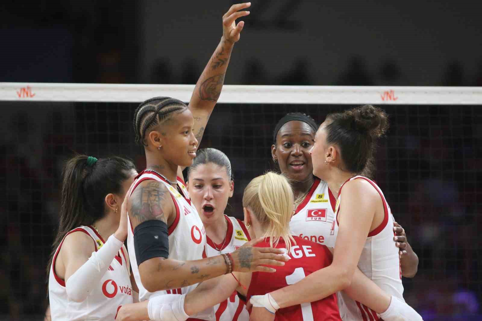 A Milli Kadın Voleybol Takımı, Belçika’yı 3-0 mağlup etti