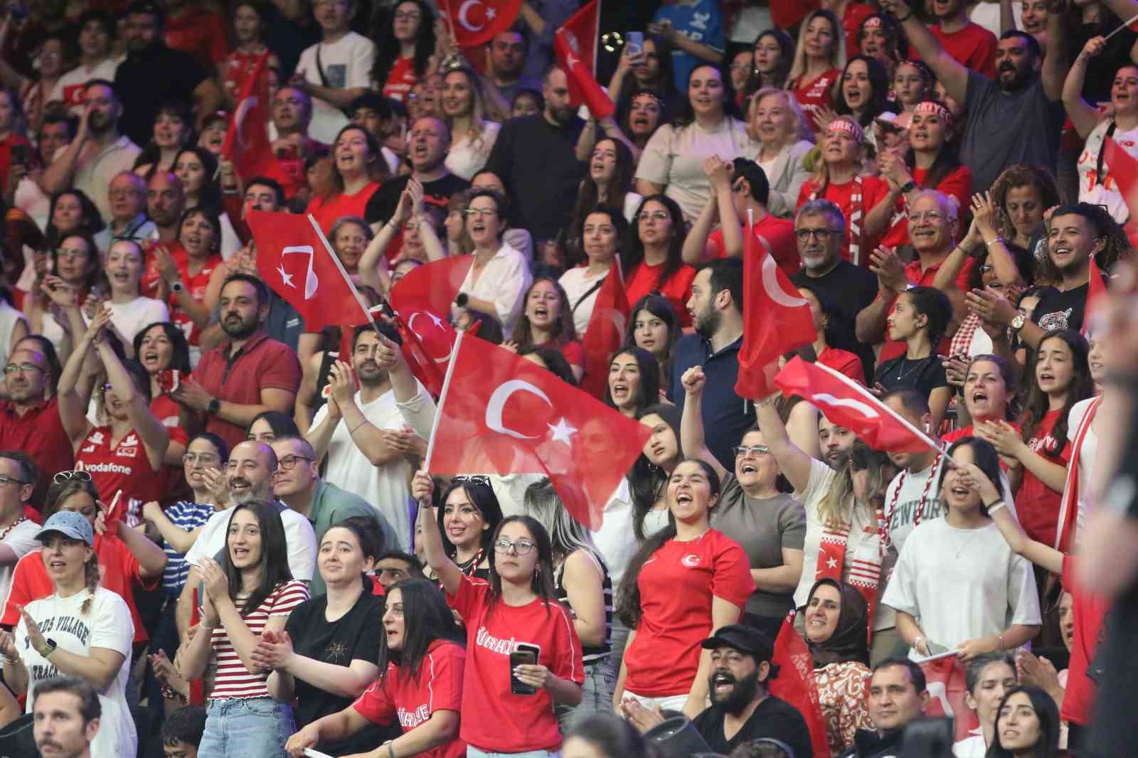 A Milli Kadın Voleybol Takımı, Belçika’yı 3-0 mağlup etti