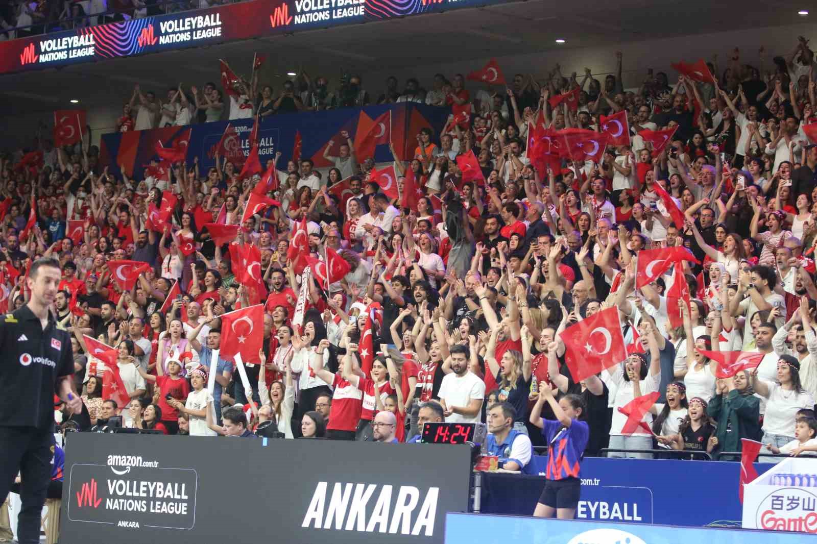 A Milli Kadın Voleybol Takımı, Belçika’yı 3-0 mağlup etti