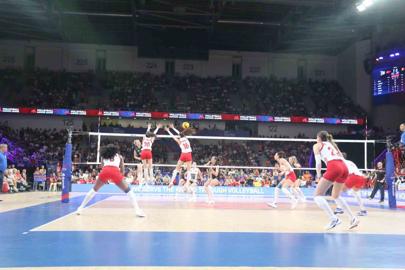 A Milli Kadın Voleybol Takımı, Belçika’yı 3-0 mağlup etti