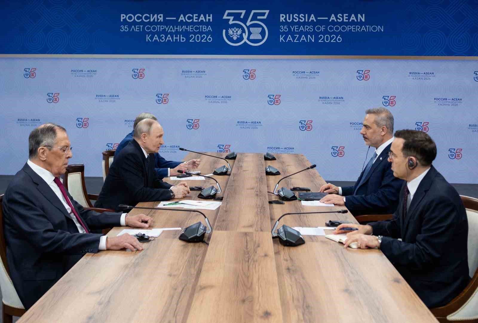 Bakan Fidan, Rusya Devlet Başkanı Putin ile görüştü
