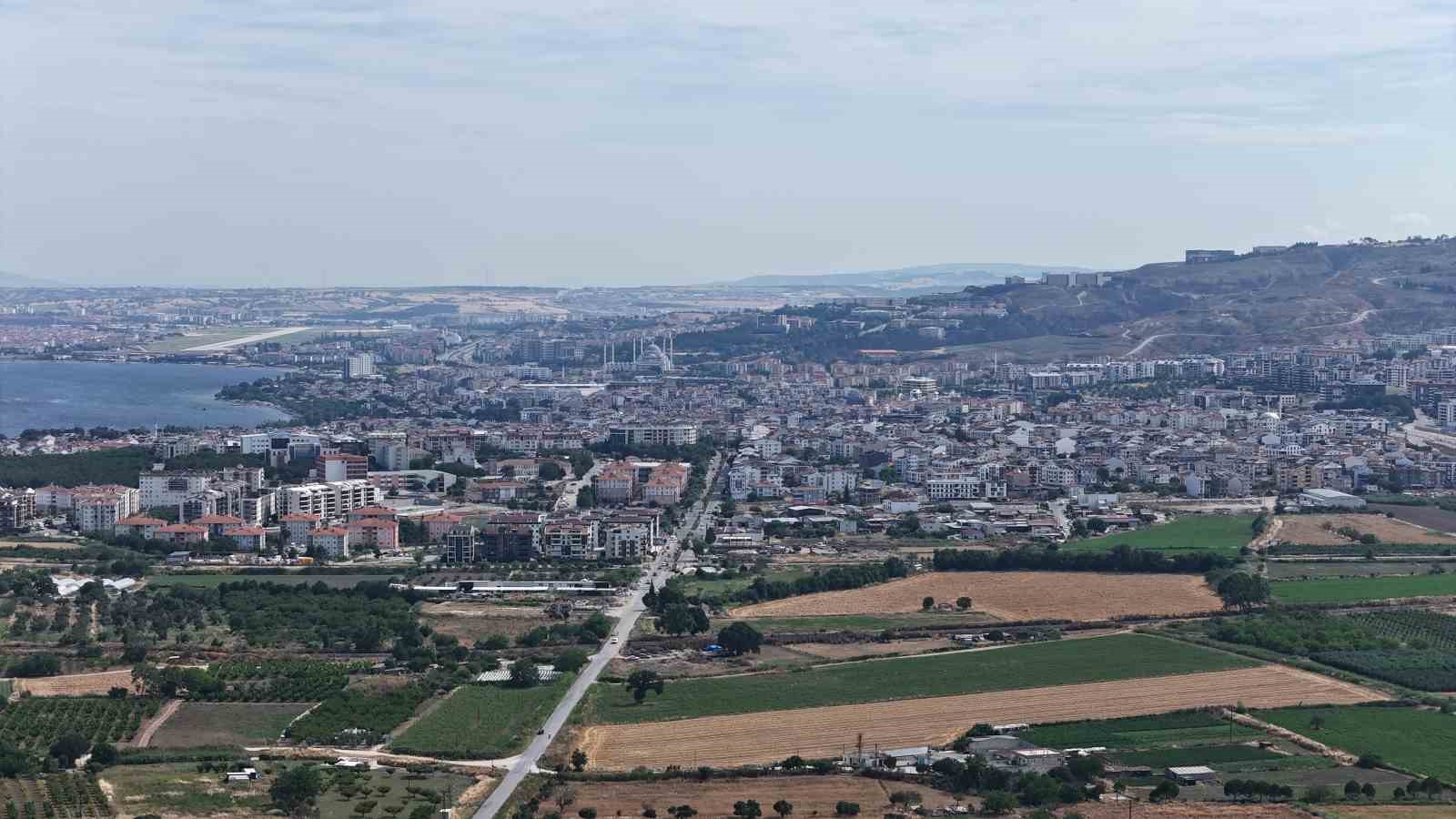 Çanakkale’de ateş savaşçıları 1 İHA, 4 Uçak, 6 Helikopter, 89 arazöz ve 1123 personel ile yangın sezonuna hazır