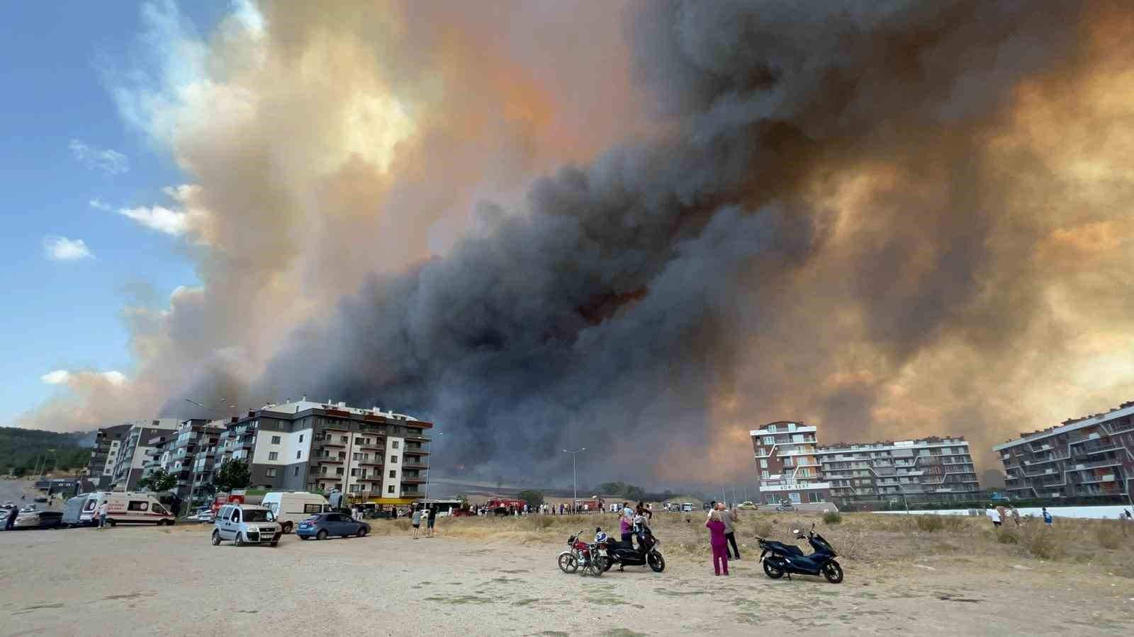 Çanakkale’de ateş savaşçıları 1 İHA, 4 Uçak, 6 Helikopter, 89 arazöz ve 1123 personel ile yangın sezonuna hazır