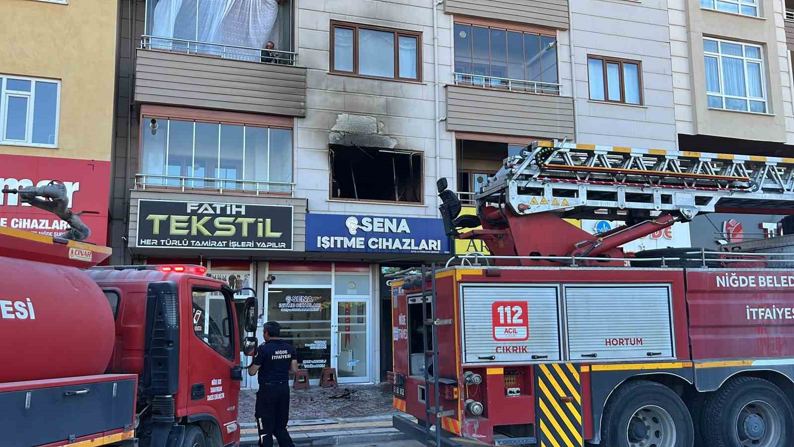 Niğde’de apartman dairesinde yangın