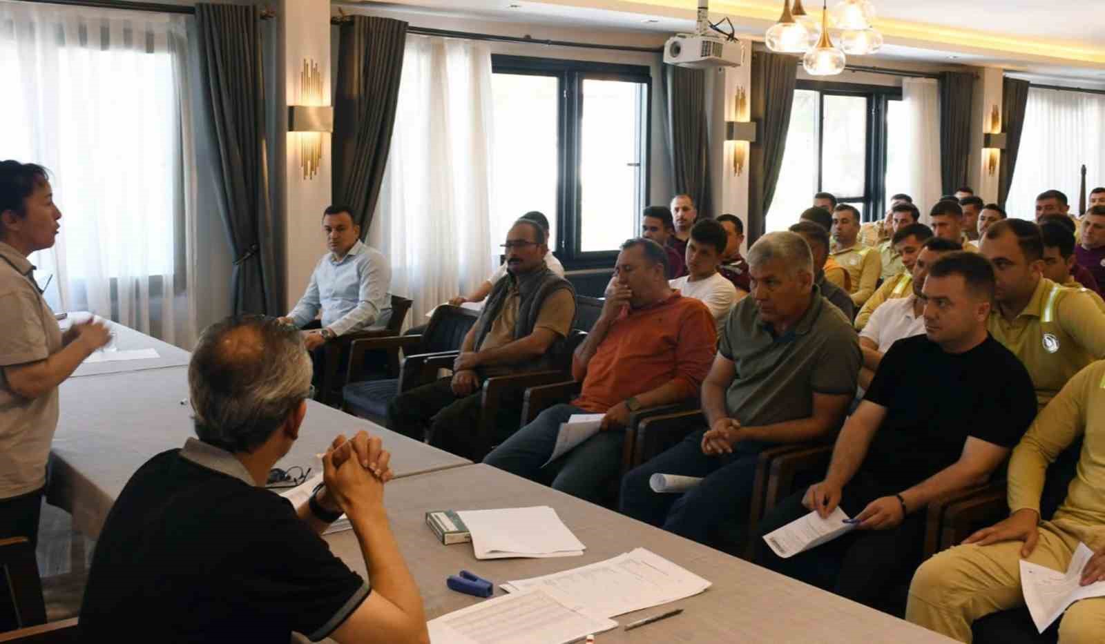 Yatağan Orman İşletme personeline iş sağlığı ve güvenliği eğitimi