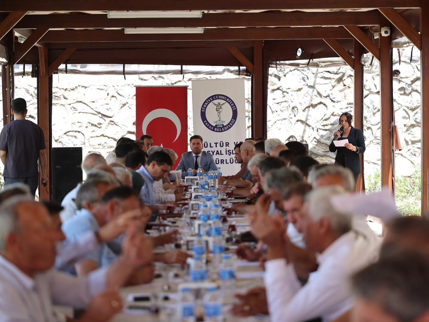 Başkan Tatık muhtarlarla ilçede yapılacak hizmetleri değerlendirdi