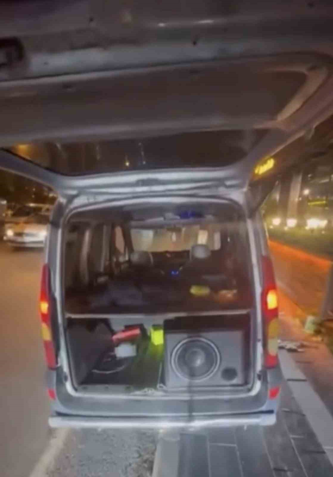 Abartı egzoz ve gürültüye geçit yok: 18 araç trafikten men edildi
