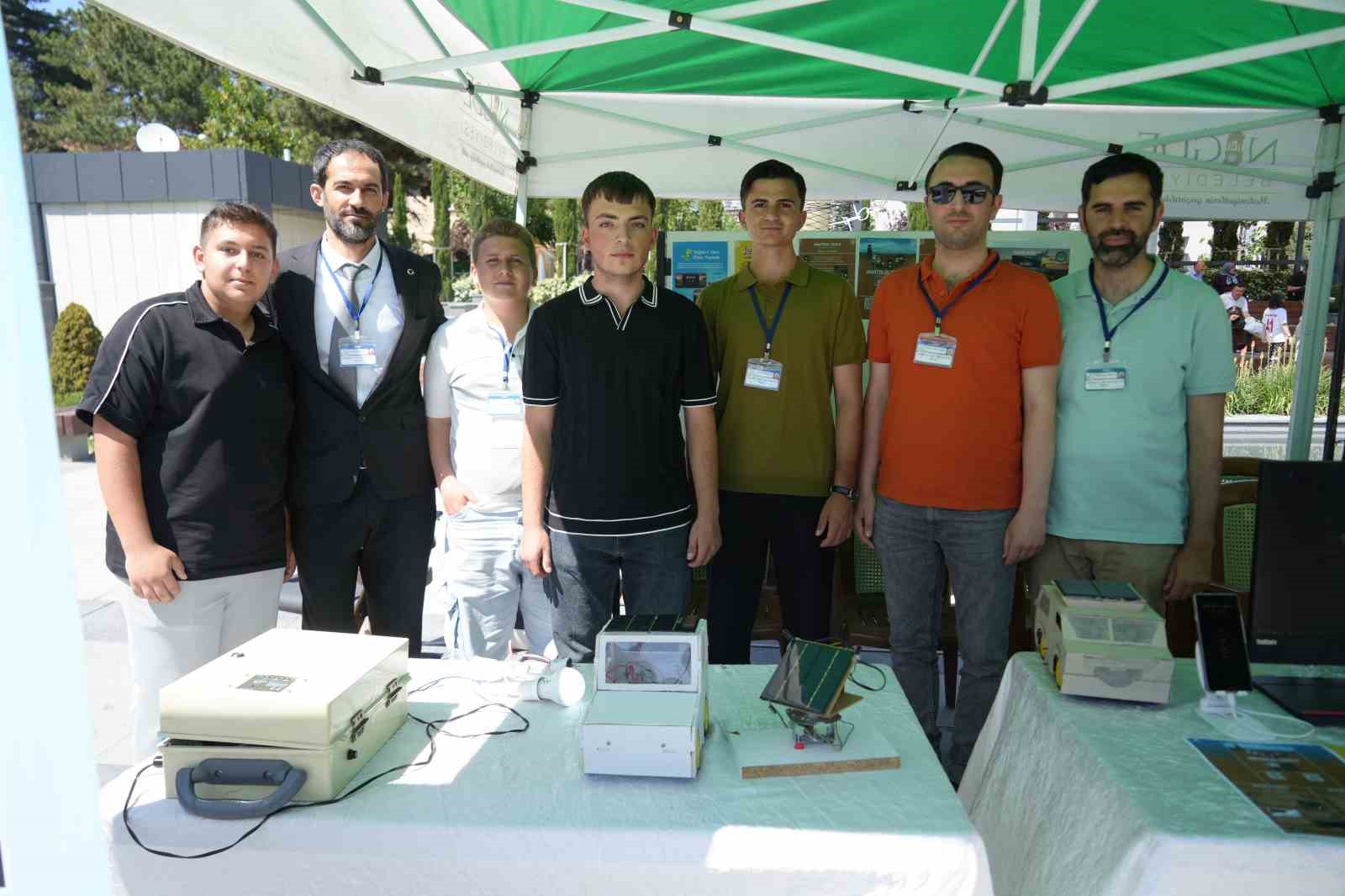 Mesleki Eğitim Fuarı’nda öğrenciler projelerini tanıttı