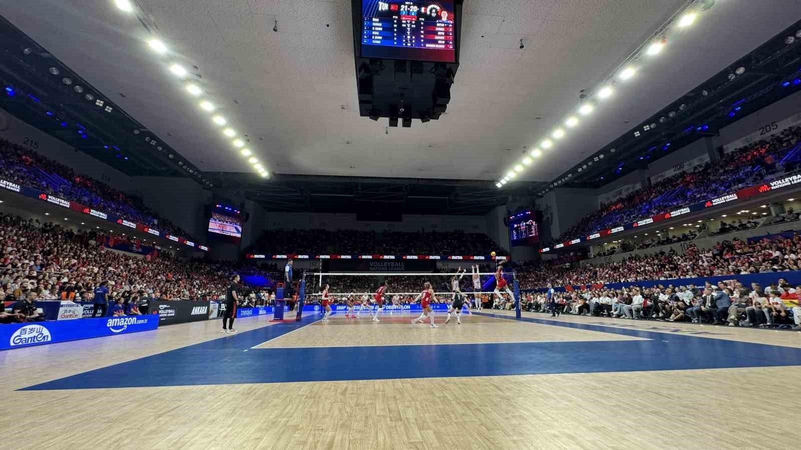 A Milli Kadın Voleybol Takımı, Fransa’yı 3-0 mağlup etti