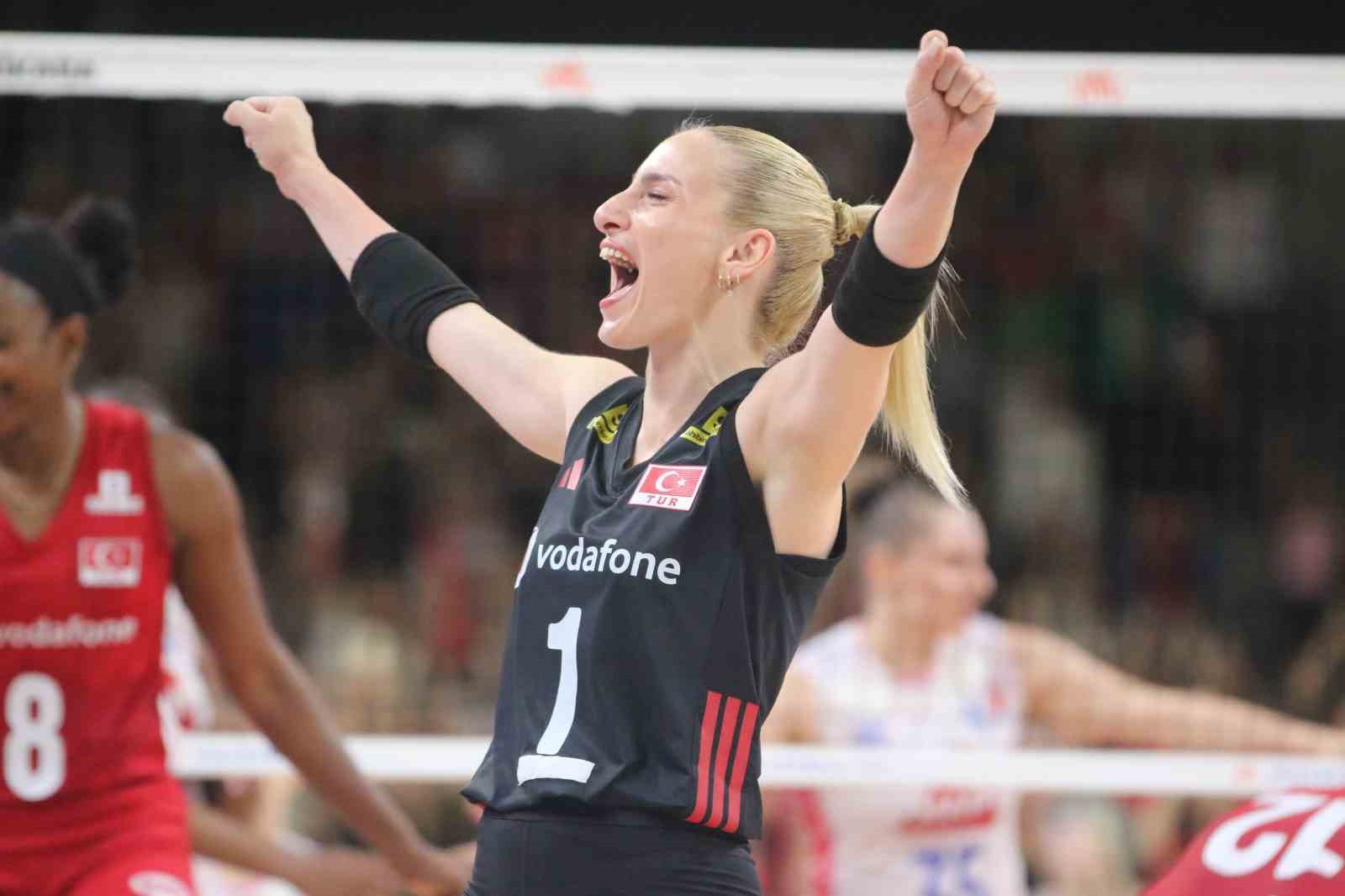 A Milli Kadın Voleybol Takımı, Fransa’yı 3-0 mağlup etti