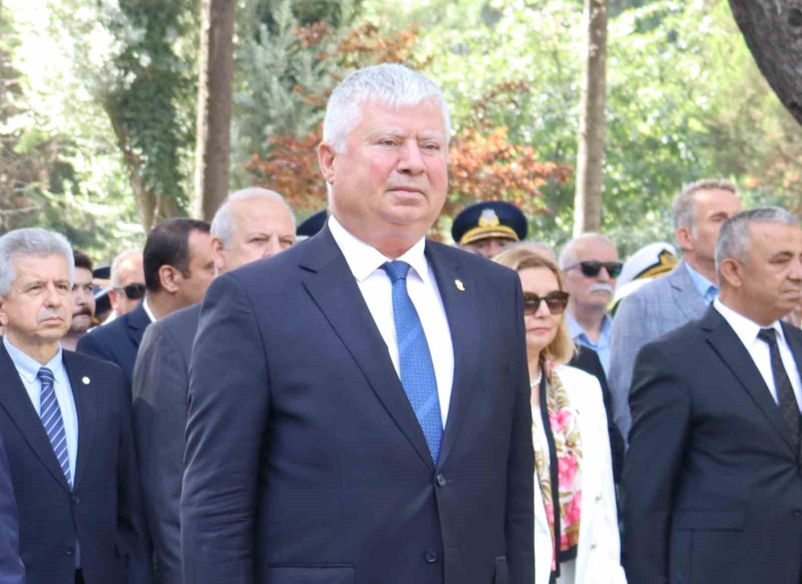 İzmir Büyükşehir Belediye Başkanı Tugay’ın ardından peş peşe istifalar
