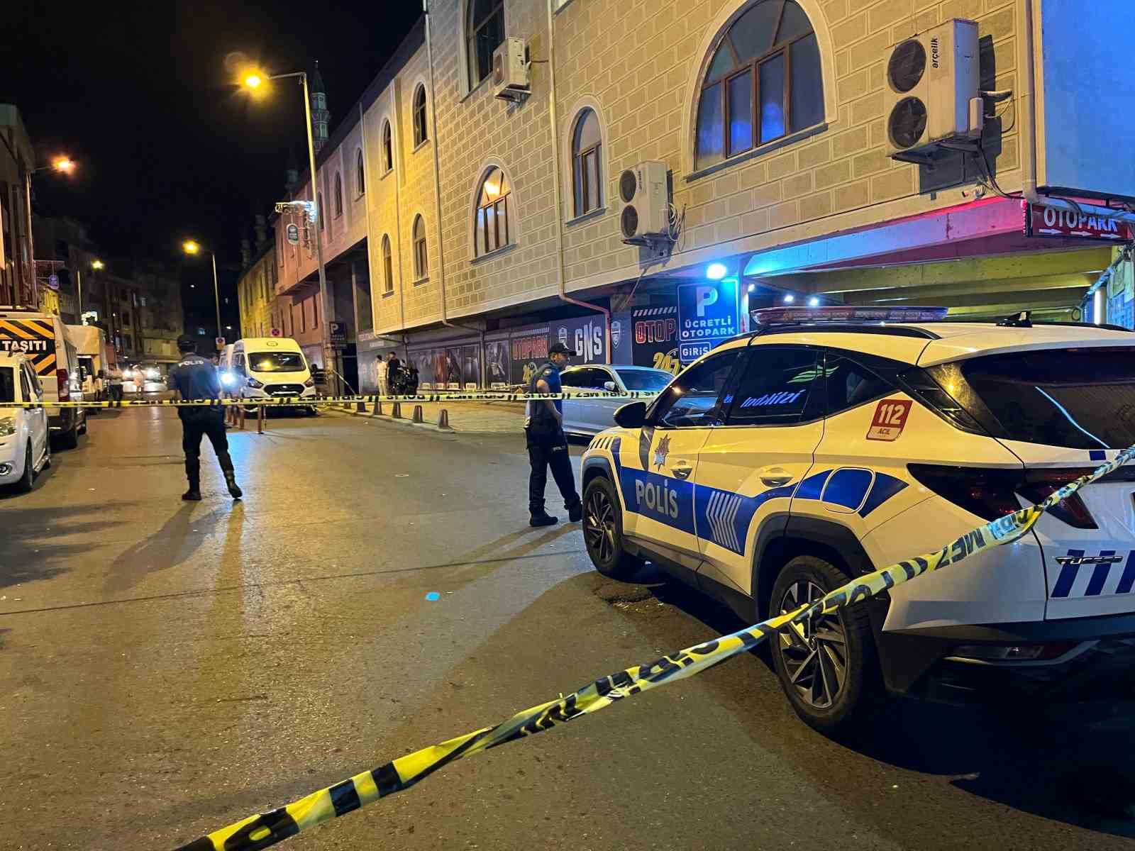 Eyüpsultan’da motosikletli şüphelilerden silahlı saldırı: 1 yaralı