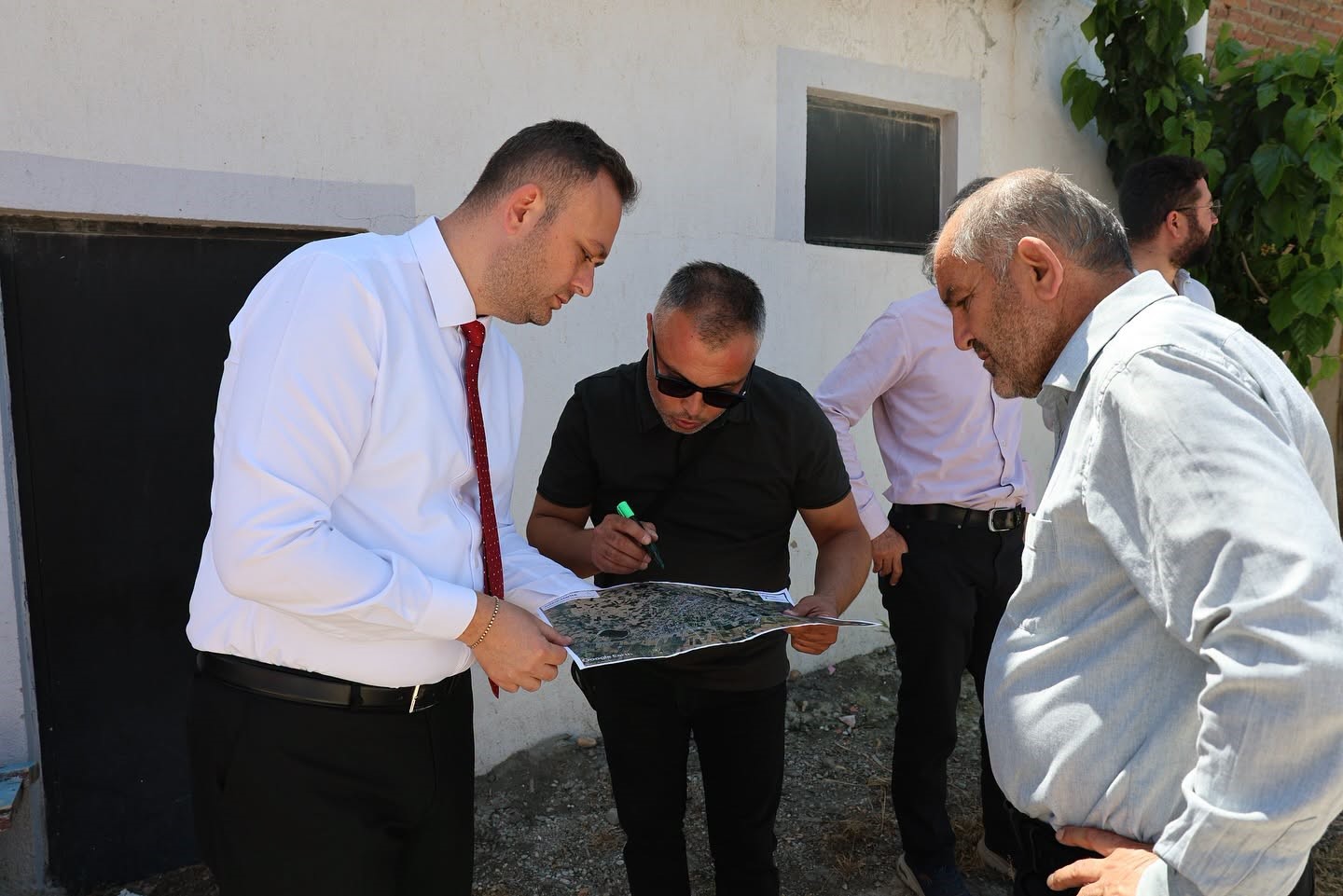 Çivril’de ulaşımı konforlu hale getirmek için çalışmalar devam ediyor