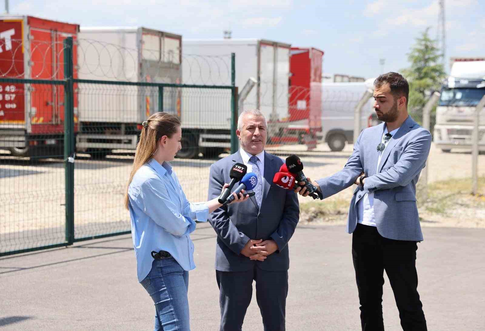 ÖSYM Başkanı Ersoy: "Adayların sınav gününden önce muhakkak sınav merkezlerini kontrol etmelerini tavsiye ediyorum"