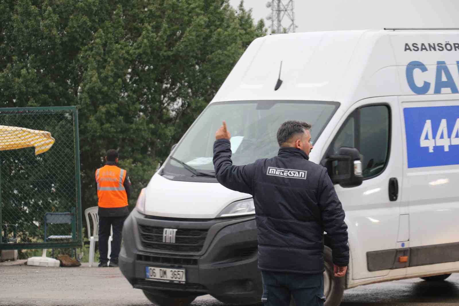 ÖSYM Başkanı Ersoy: "Adayların sınav gününden önce muhakkak sınav merkezlerini kontrol etmelerini tavsiye ediyorum"