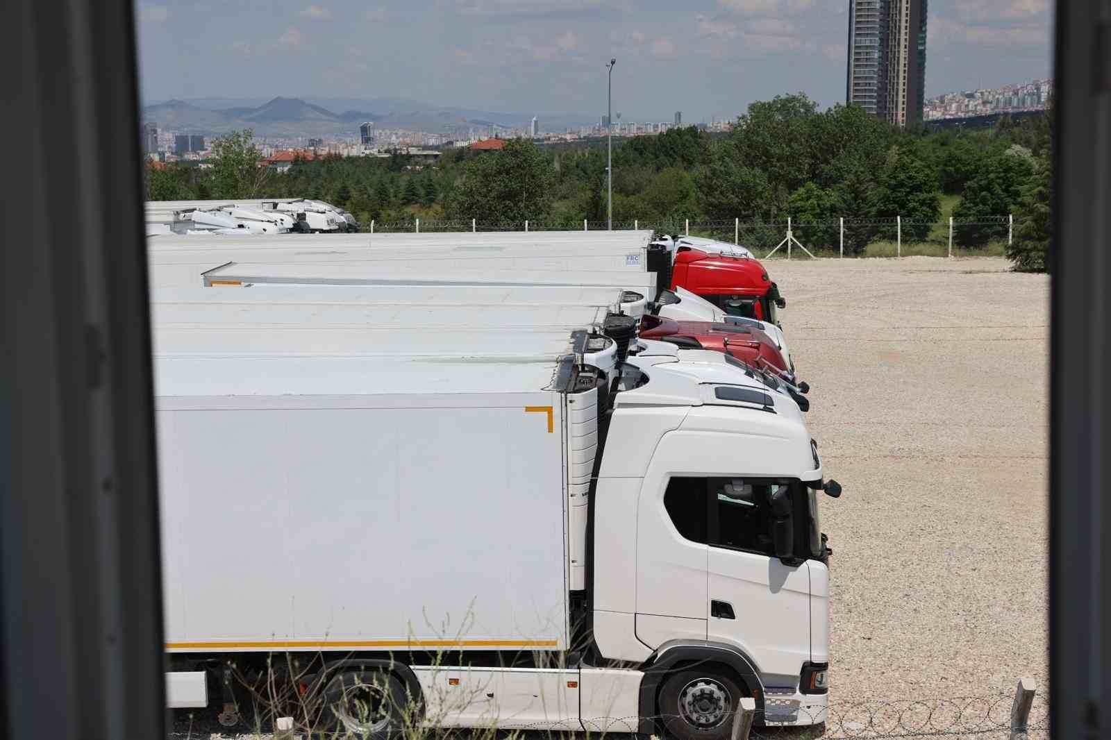 ÖSYM Başkanı Ersoy: "Adayların sınav gününden önce muhakkak sınav merkezlerini kontrol etmelerini tavsiye ediyorum"