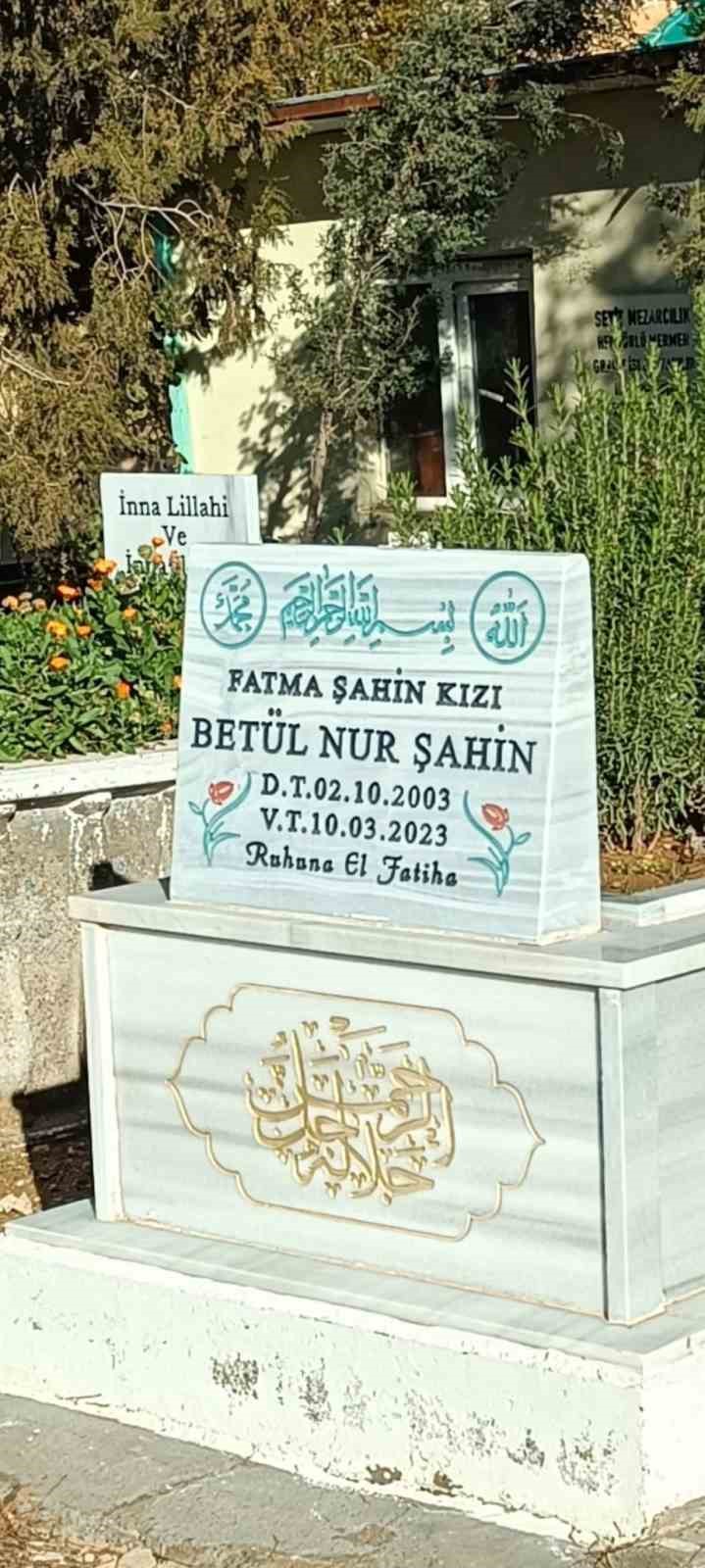 Diyarbakır’da ilginç boşanma: Kadının halay çekmesine erkek bağlama çalarak cevap verdi