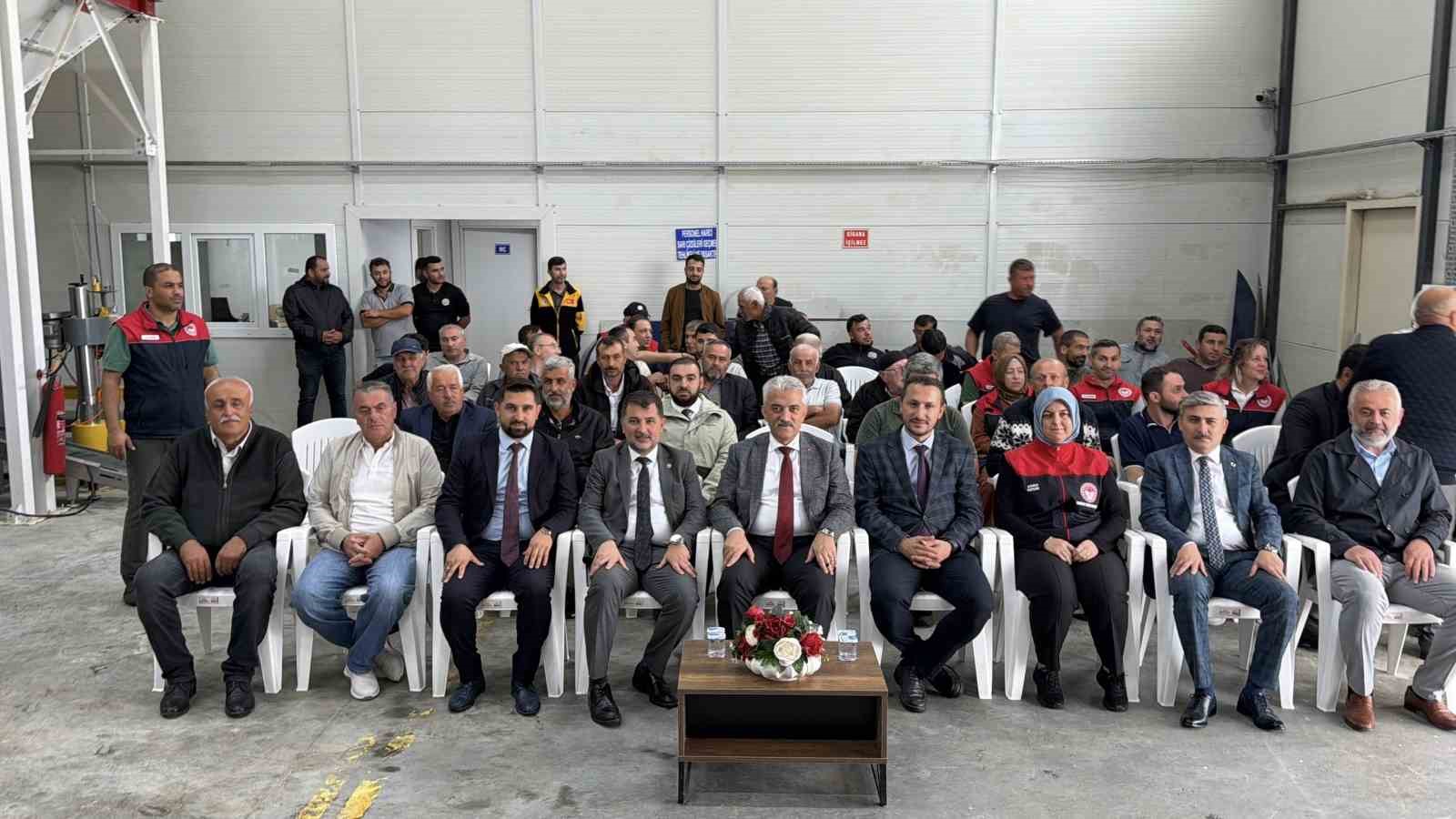 Coğrafi işaretli "Konuralp pirinci" için 82 çiftçiye 50 ton tohum desteği