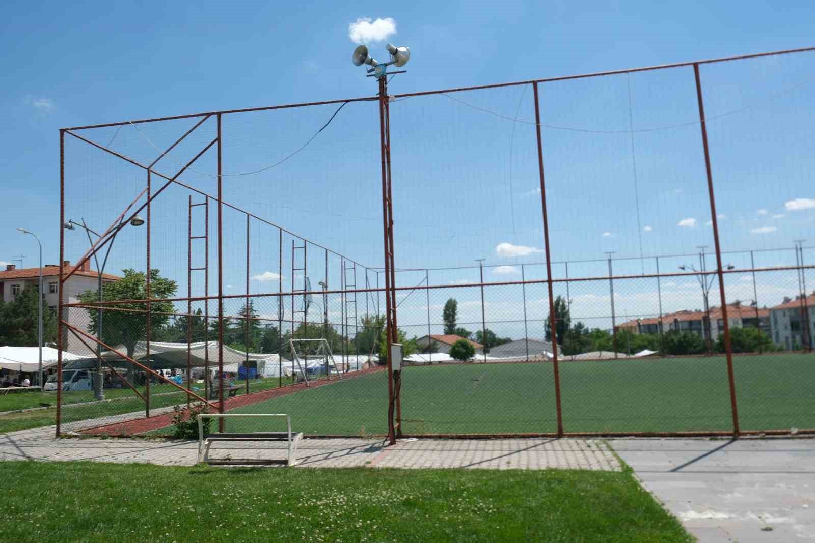 Spor kompleksi yenileniyor