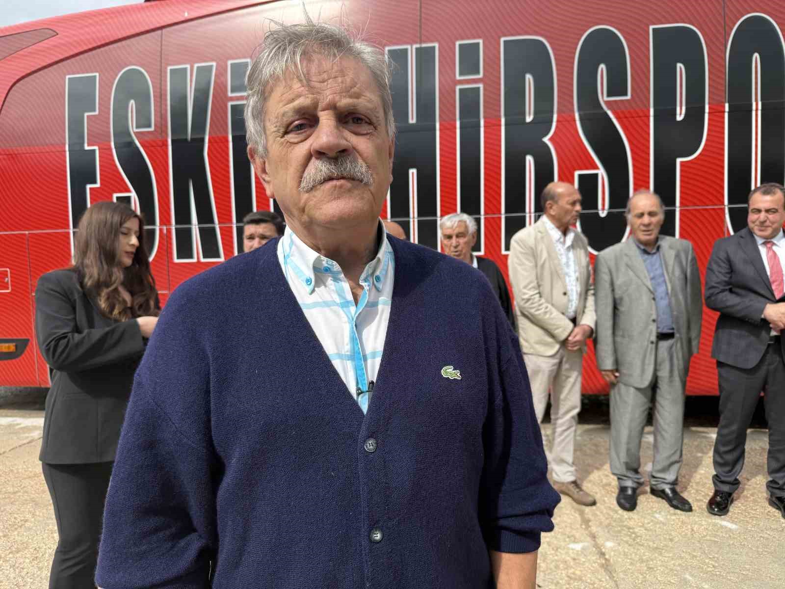 Eskişehir’de Fethi Heper Spor Ortaokulu düzenlenen törenle hizmete açıldı