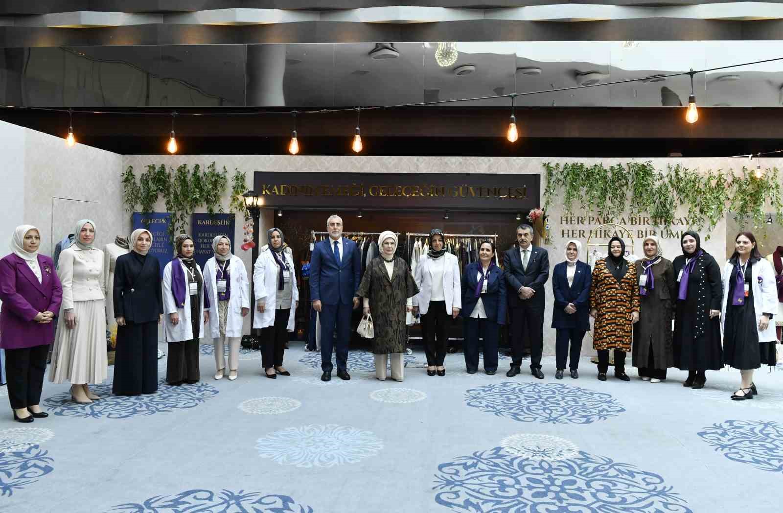 Emine Erdoğan: "Kadınların ekonomik hayata katılması, afet sonrası toparlanma döneminde büyük öneme sahiptir"