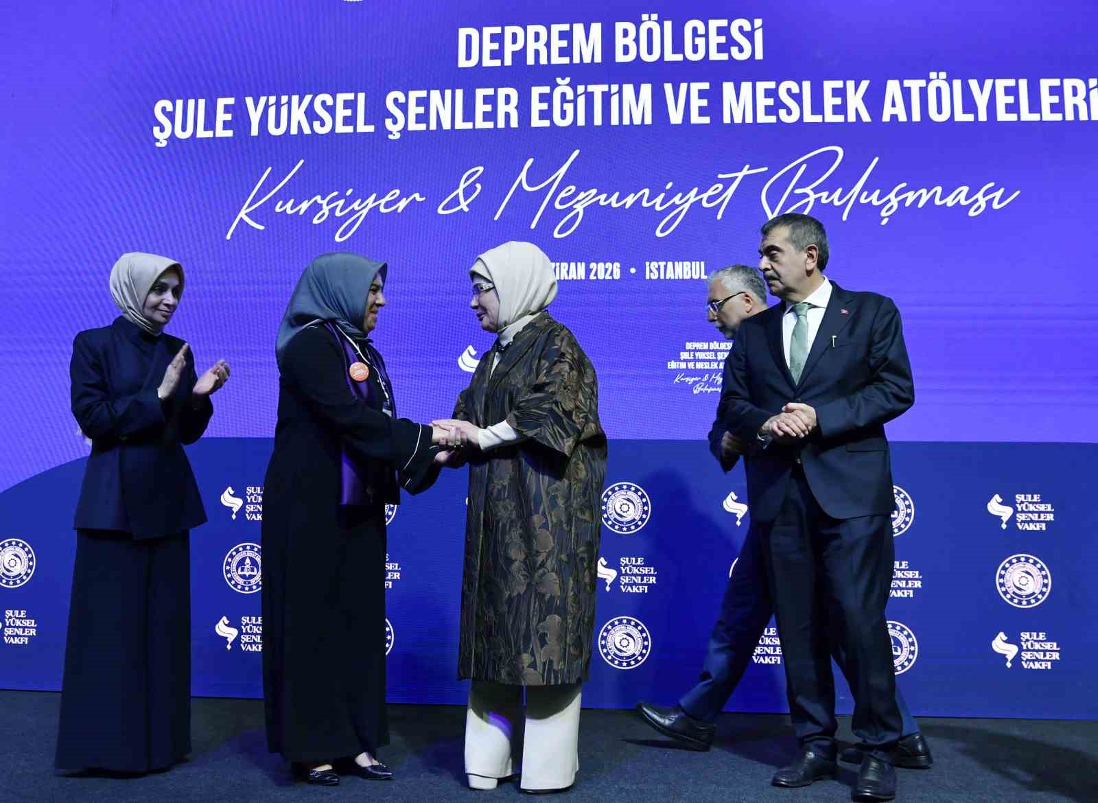 Emine Erdoğan: "Kadınların ekonomik hayata katılması, afet sonrası toparlanma döneminde büyük öneme sahiptir"