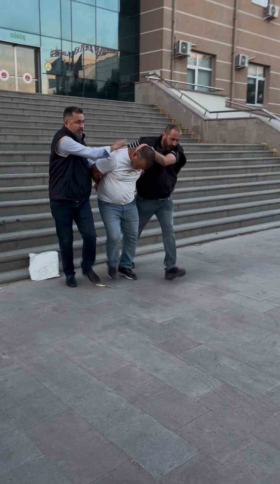 Kapaklı OSB’de 1 kişinin hayatını kaybettiği kavgayla ilgili 2 tutuklama