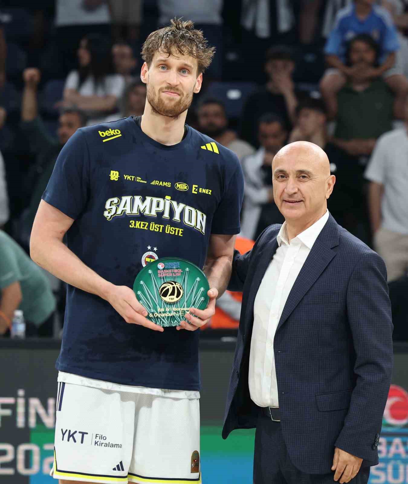 Basketbol Süper Ligi’nde şampiyon Fenerbahçe
