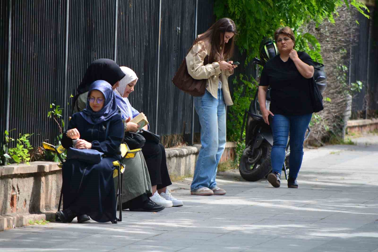 Çorum’da YKS heyecanı: 14 bin 327 öğrenci ter döküyor