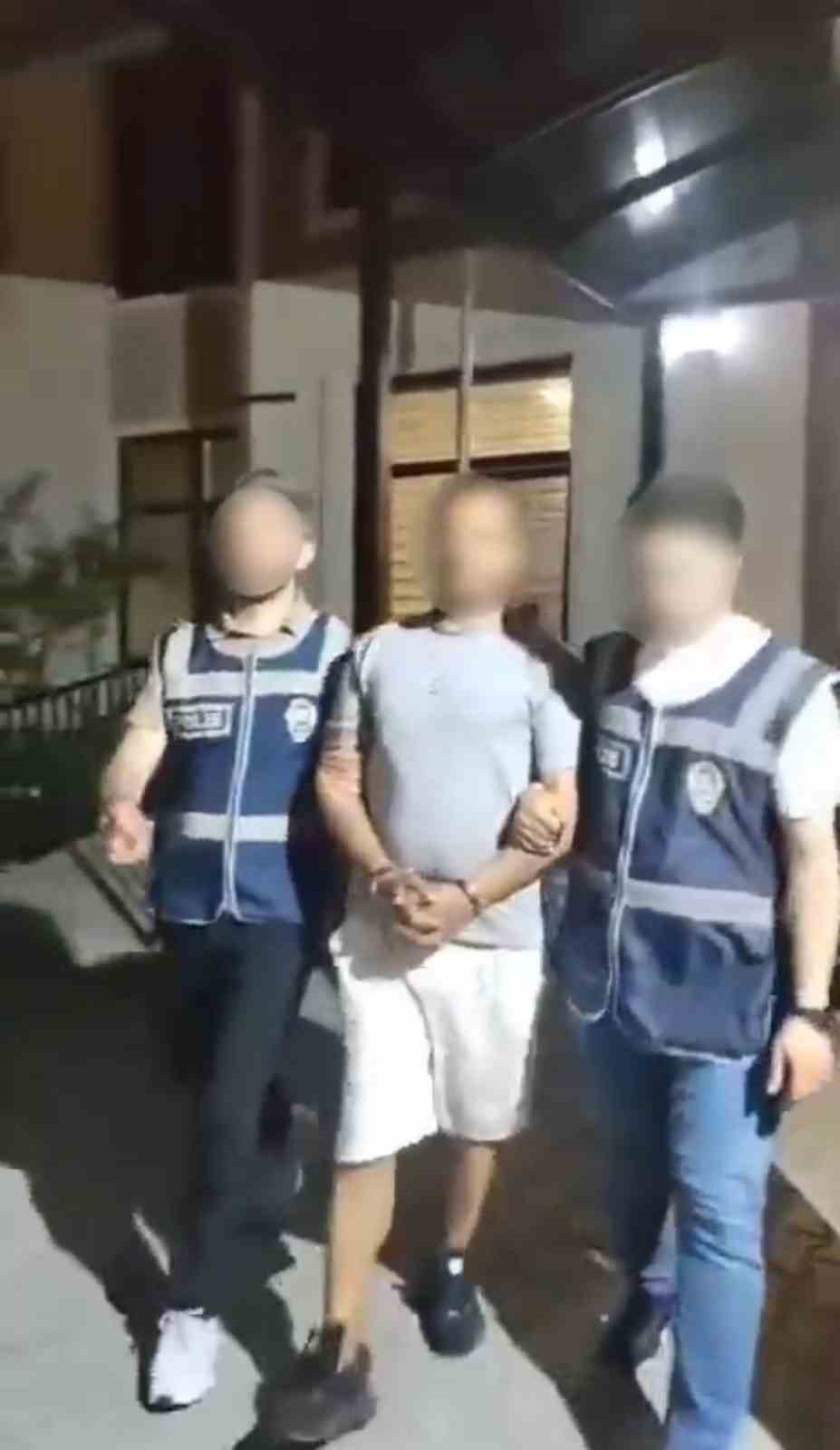 Bursa’da uyuşturucu operasyonu: Zehir tacirleri ve aranan hükümlüler yakalandı