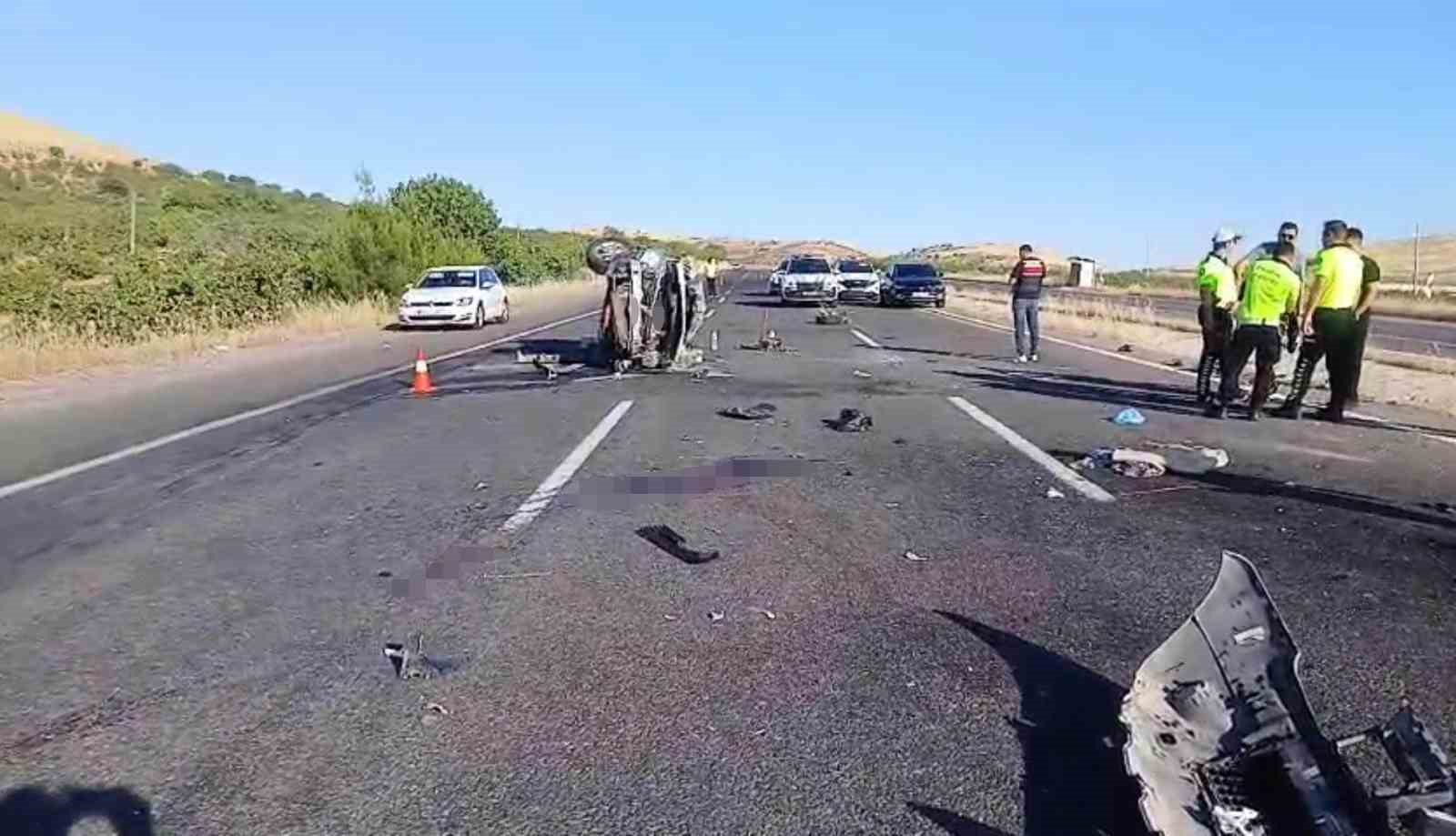 Şanlıurfa’da feci kaza: 2 ölü, 2 yaralı