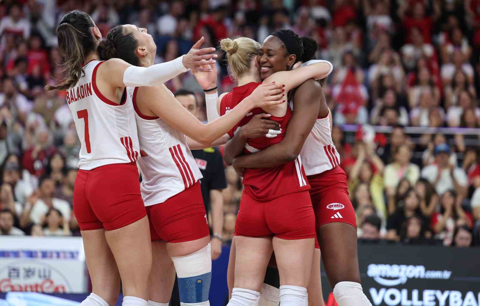 A Milli Kadın Voleybol Takımı, Almanya’yı 3-2 mağlup etti