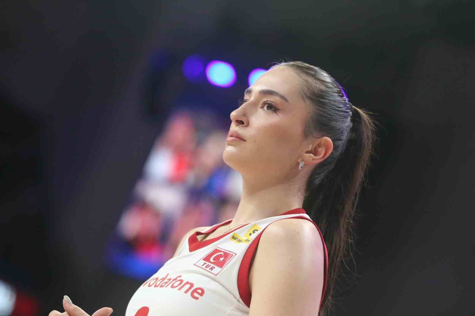 A Milli Kadın Voleybol Takımı, Almanya’yı 3-2 mağlup etti
