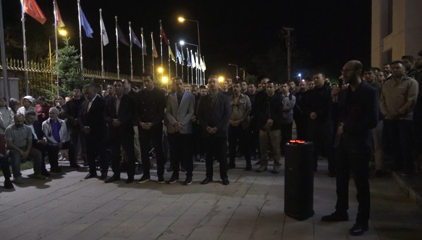 Kalp krizi geçirerek hayatını kaybeden polis için tören düzenlendi