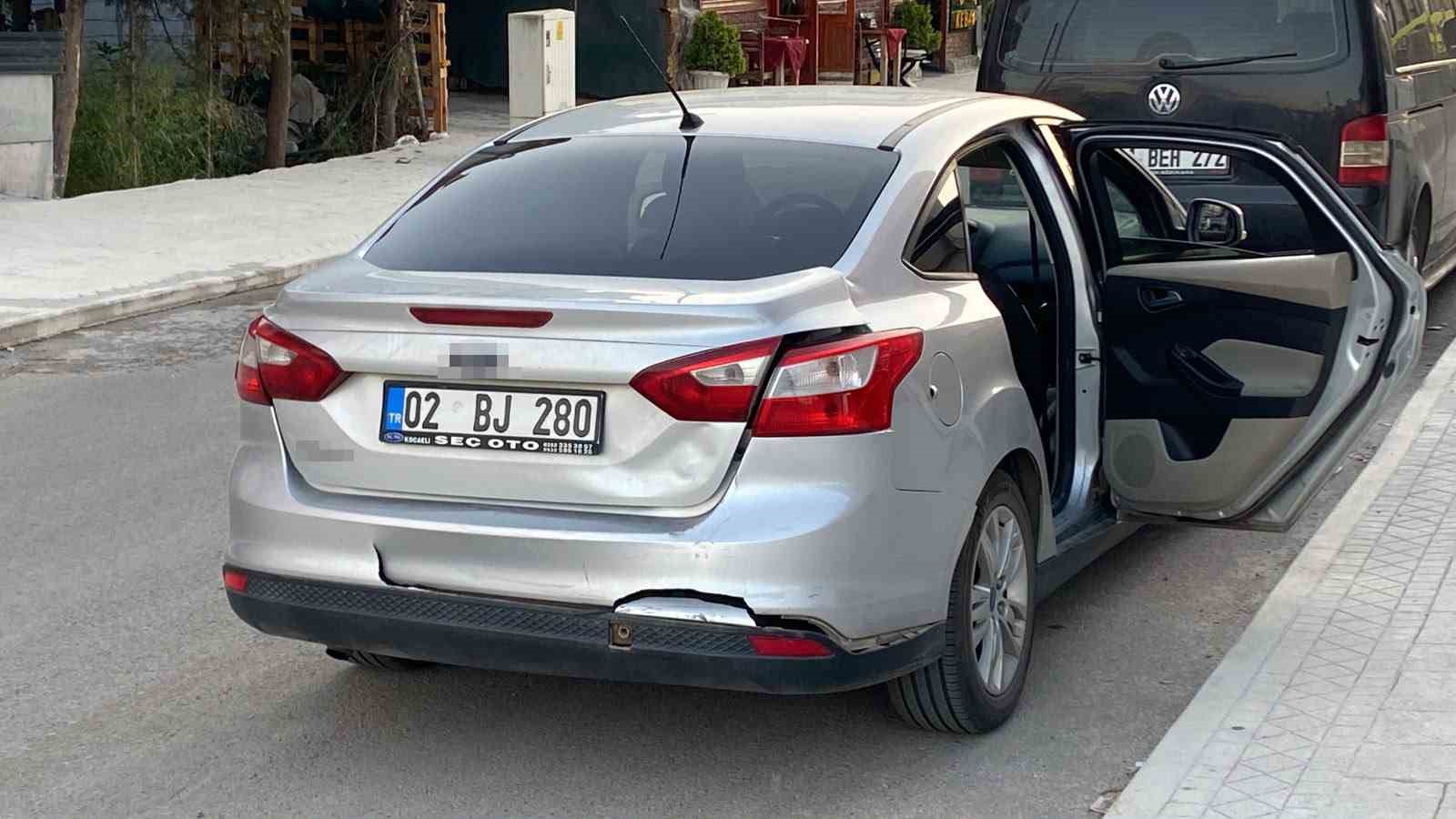 Peş peşe kazaya karışıp mağdurları darbetti