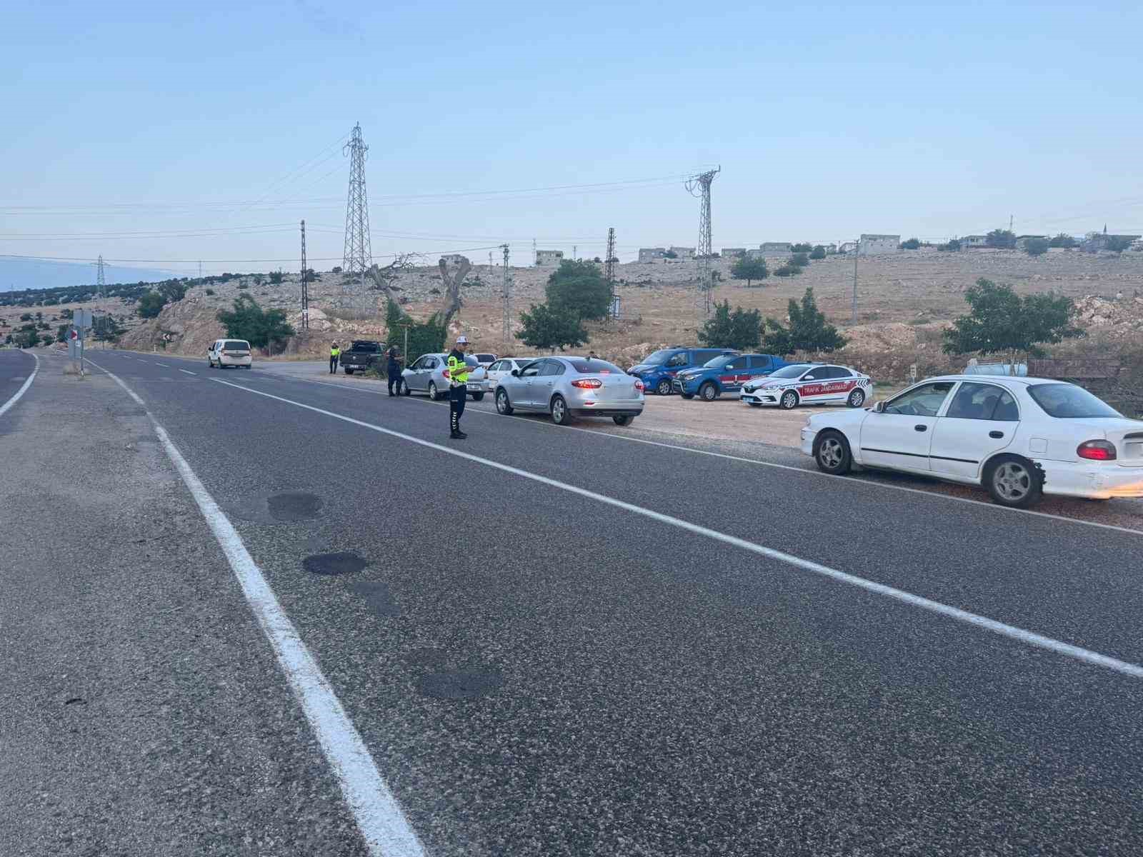 Gaziantep’te 353 aranan şahıs yakalandı