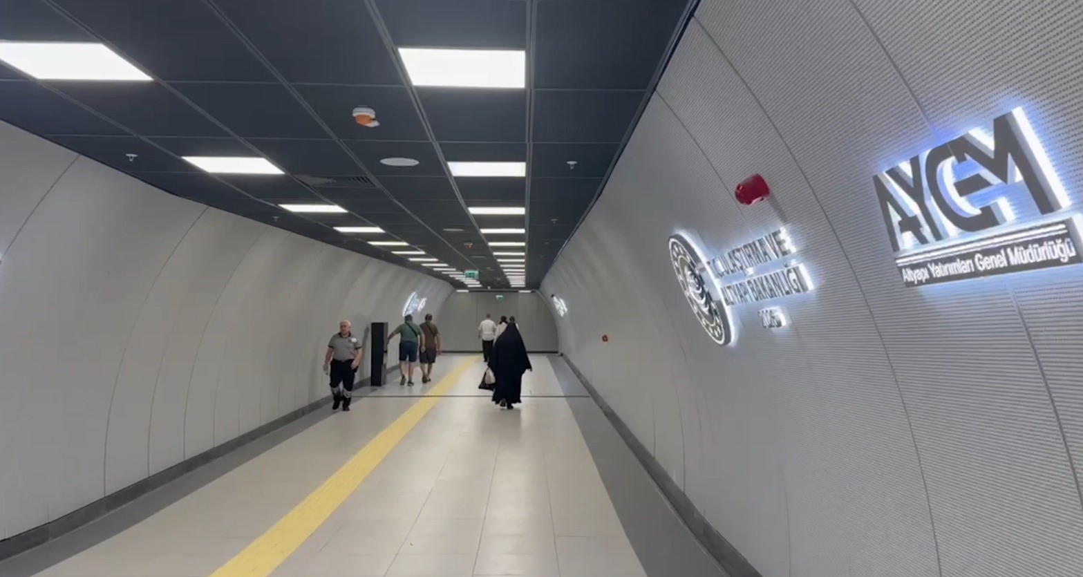 Türkiye’nin en yeni metro hattı ilk gününde 10 bin 21 yolcu taşıdı