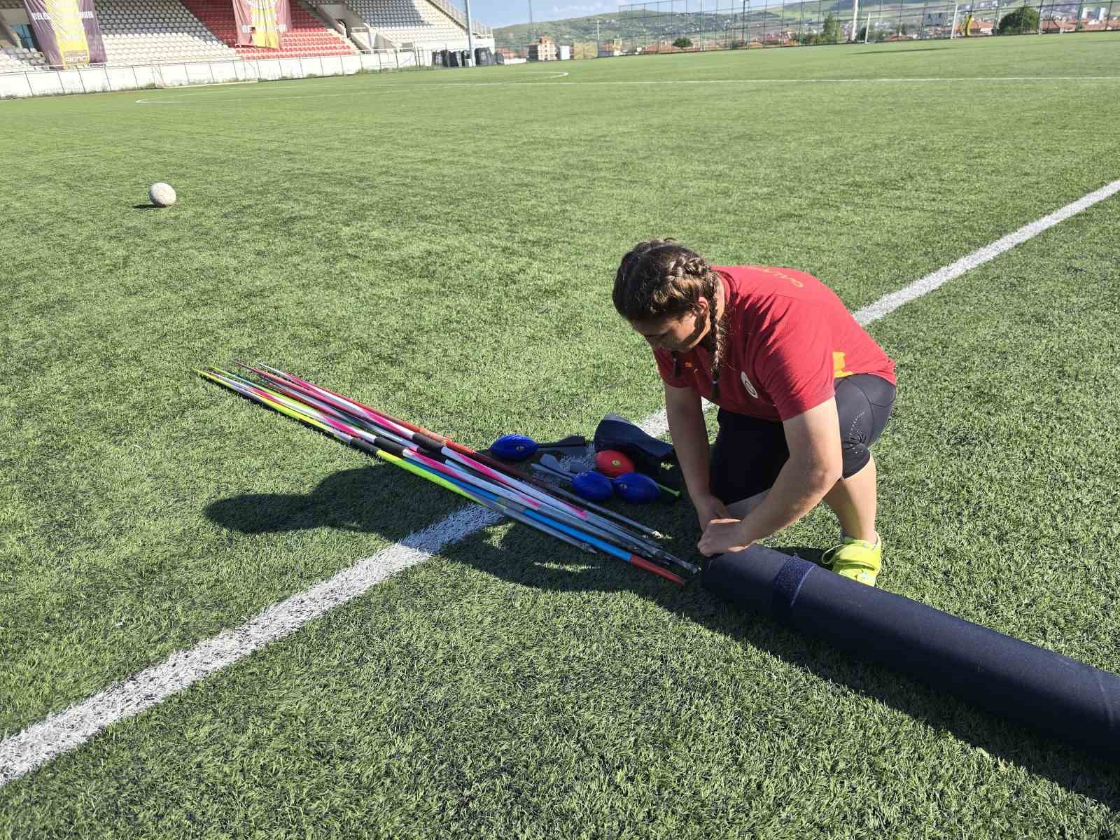 Yozgatlı genç sporcu yaz kış demeden çalıştı, adından söz ettiren başarılara imza attı