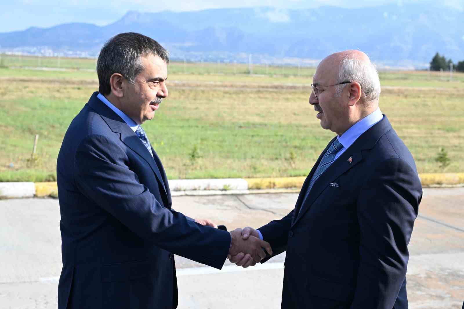 Denizli eğitim altyapısında Türkiye ortalamasının üzerinde